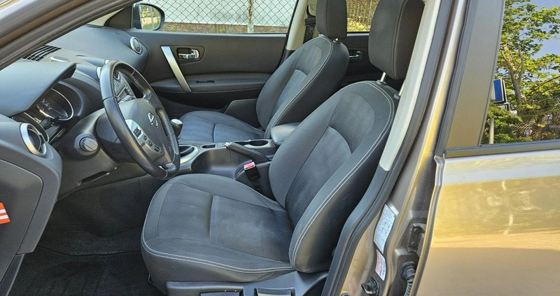 Nissan Qashqai cena 35999 przebieg: 165500, rok produkcji 2011 z Zakliczyn małe 781